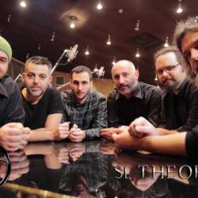 Trupa SL Theory din Grecia canta la SoundArt Festival