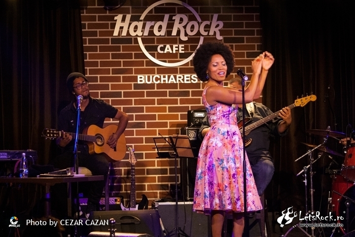 Lura, Hard Rock Cafe