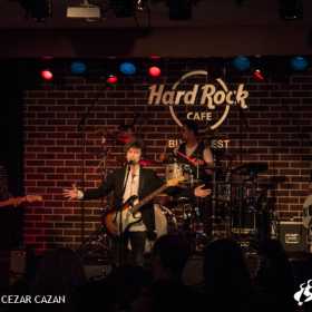 Fameless, Hard Rock Cafe