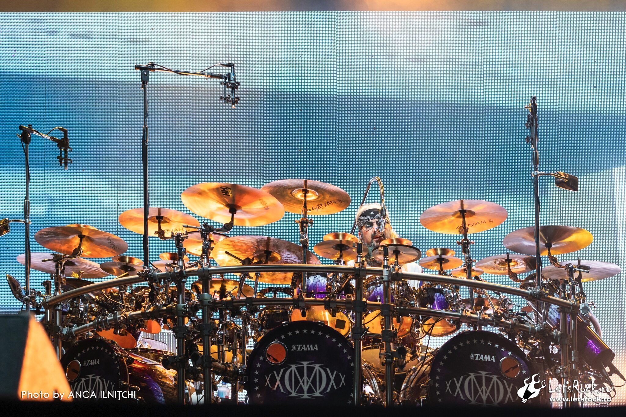 Dream Theater, Artmania