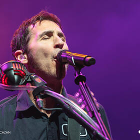 Godsmack, Laminor Arena