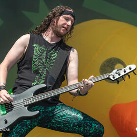 19. Alestorm