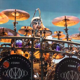Dream Theater, Artmania