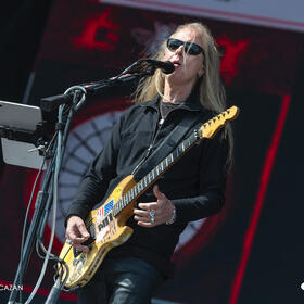 26. Jerry Cantrell